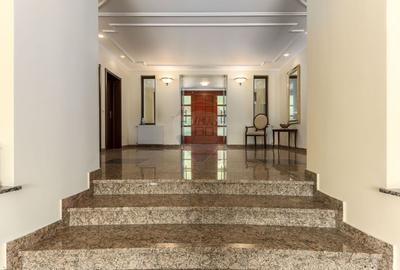 Casă cu 10 camere cu Canalizare în Snagov - 21