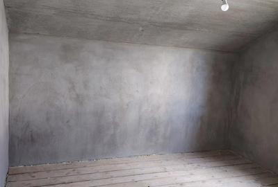 Casă cu Teren 500 Mp în Central