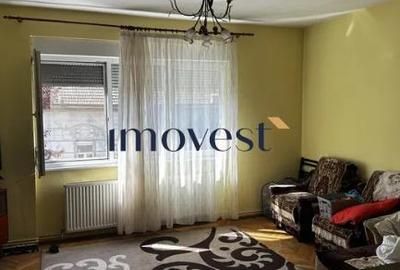 Apartament cu 3 camere decomandat în Central - 1