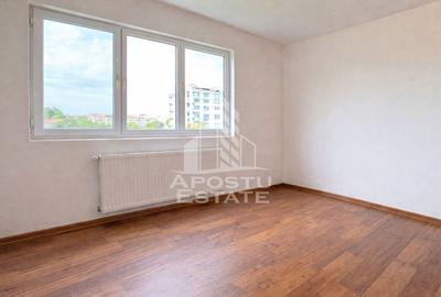 Garsonieră nedecomandată, mobilată în Olimpia-Stadion - 1