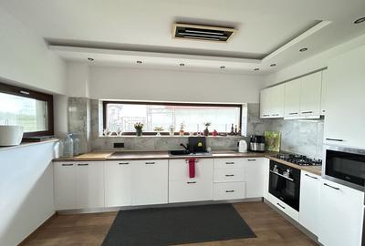 Duplex 10 camere Techirghiol ideal pensiune sau sediu firma Duplex 10 camere Techirghiol ideal pensiune sau sediu firma - 4