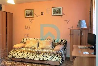 Casă cu 2 camere cu Canalizare în Schei - 11