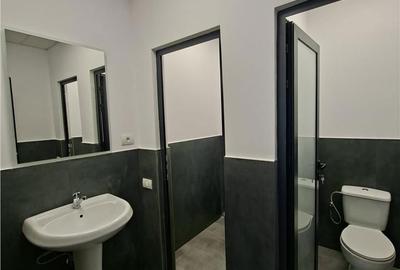 Spațiu comercial, de 1,440 mp, în Central - 9
