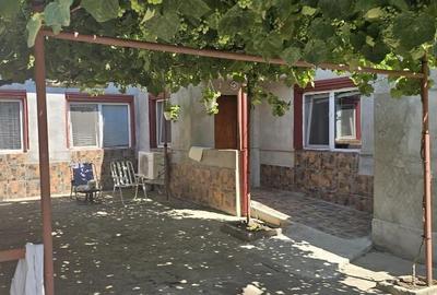 Casă cu 3 camere cu Teren 500 Mp în Ovidiu
