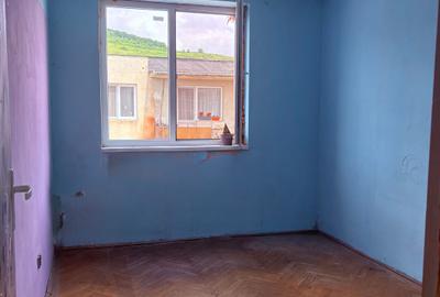 Apartament cu 3 camere decomandat în Central - 2