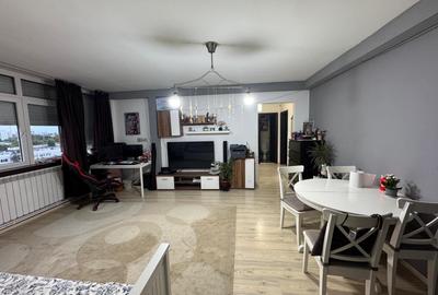 Apartament 3 camere, 72 mp utili, Drumul Taberei - Valea Ialomitei, Vedere spate Apartament 3 camere, 72 mp utili, Drumul Taberei - Valea Ialomitei, Vedere spate - 8