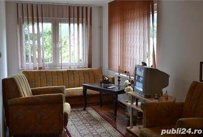 Casă cu 4 camere cu Teren 700 Mp în Cheia - 13