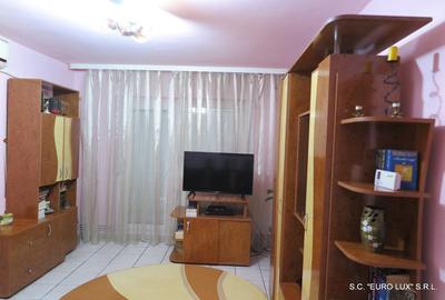 Apartament cu 4 camere semidecomandat în Micălaca - 16