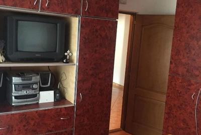 Apartament cu 2 camere decomandat în Central - 2