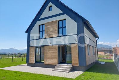 Casa de vanzare 4 camere 3 bai 119 mp cu teren 470 metri in Talmaciu - 1