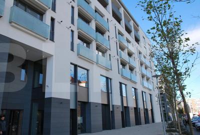 Spațiu comercial, de 283 mp, în Central - 11