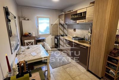 Apartament cu 2 camere semidecomandat, mobilat în Buziașului - 4