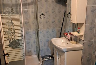 Apartament cu 2 camere decomandat în Central - 4