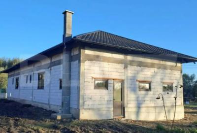 Casă cu 4 camere în Central - 3