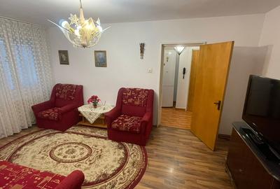 Apartament semidecomandat în Drumul Taberei