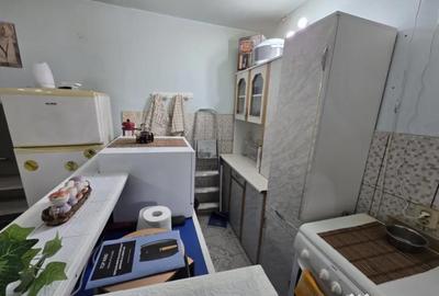 Casă cu 2 camere cu Teren 120 Mp în Poștei - Bucov - 2