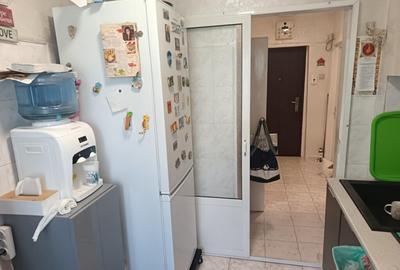 APARTAMENT 3 CAMERE, SEMIDECOMANDAT, PODU ROS, BLOC FARA RIS - 11