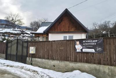 Casă cu 2 camere cu Teren 270 Mp în Săliște - 1