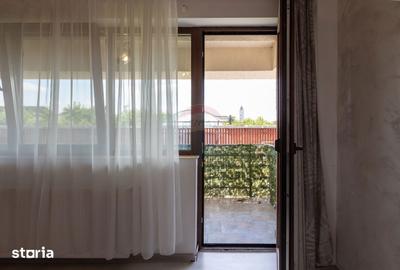 Apartament cu 3 camere decomandat în Gherăiești - 2