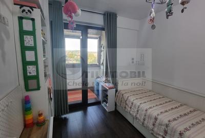 Apartament cu 4 camere - etaj 2/3 - Rediu - Casablanca - 135000 euro - 5