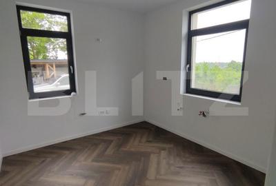 Casă cu 4 camere cu Teren 432 Mp în Bârnova - 13