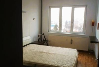 Apartament cu 2 camere decomandat în Tătărași - 11