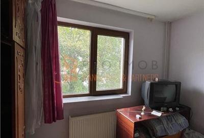 Apartament 2 camere cf 1 decomandat zona Micro 5 - 4