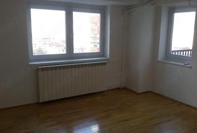 Casă cu 4 camere cu Teren 140 Mp în Unirii - 2