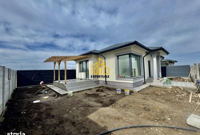 Casă cu 3 camere cu Teren 250 Mp în Prelungirea Ghencea - 9