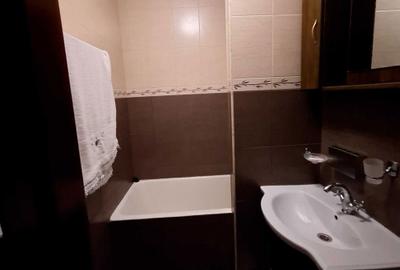 Apartament cu 3 camere decomandat în Exterior Vest - 4