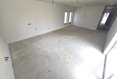 Casă cu 4 camere în Central - 18