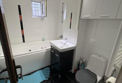 Apartament cu 3 camere decomandat în Central - 2