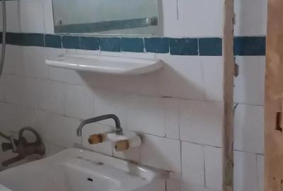 Apartament cu 2 camere nedecomandat în Viziru 1 - 3
