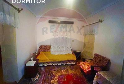 Casa din caramida cu 4 camere de vanzare in Bucumi MM langa DN - 12