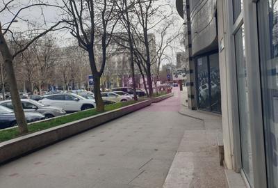 Spațiu comercial, de 85 mp, în Centrul Civic - 54