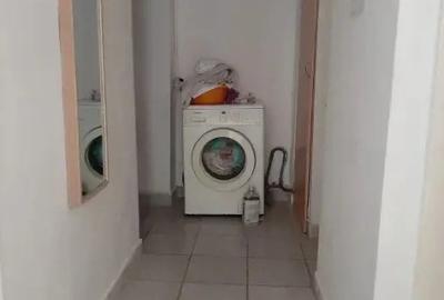 Proprietar, loc in camera cu 2 paturi, pentru o fata, la parter vila, Centru, langa UMF N.Leon - 5