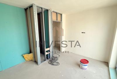 Apartament cu 4 camere semidecomandat în Între Lacuri - 3