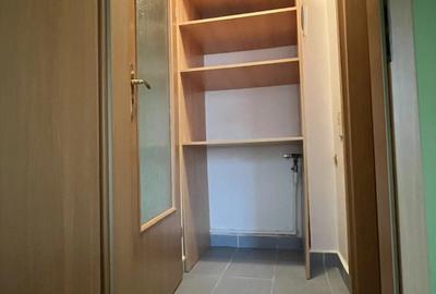 Apartament cu 3 camere semidecomandat în Central - 10