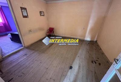 Casă cu 3 camere cu Teren 730 Mp în Central - 5