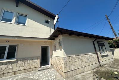 Casă cu 6 camere cu Teren 632 Mp în Palazu Mare - 2