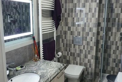 Apartament cu 3 camere decomandat în Central - 3