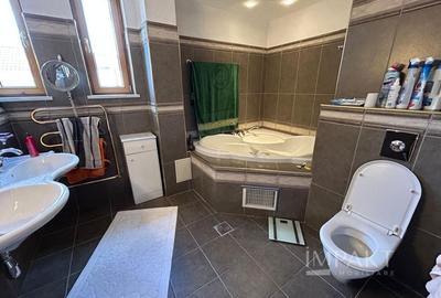 Vila individuala de lux de inchiriat, in cartier Gruia aproape de Cetatuie! - 30