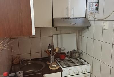 Garsonieră semidecomandată în Vitan - 4