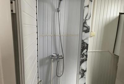 Garsonieră decomandată în Central - 2