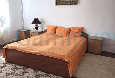 Casă individuală cu 8 camere cu Canalizare în Sânmartin - 9