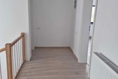Casă cu 4 camere în Albota - 2