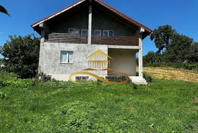 Casă individuală cu 3 camere cu Canalizare în Secuieni - 4