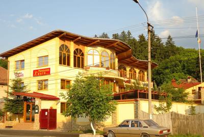 Casă cu 4 camere cu Teren 972 Mp în Dârste - 1