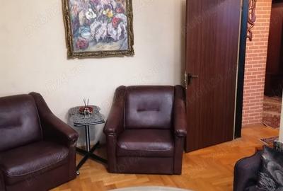 Apartament cu 3 camere decomandat în Caracal - 3