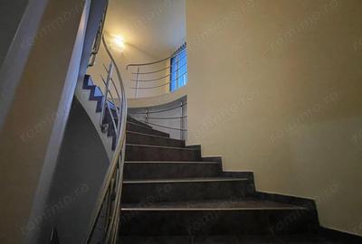 Spațiu comercial, de 490 mp, în Soarelui - 2